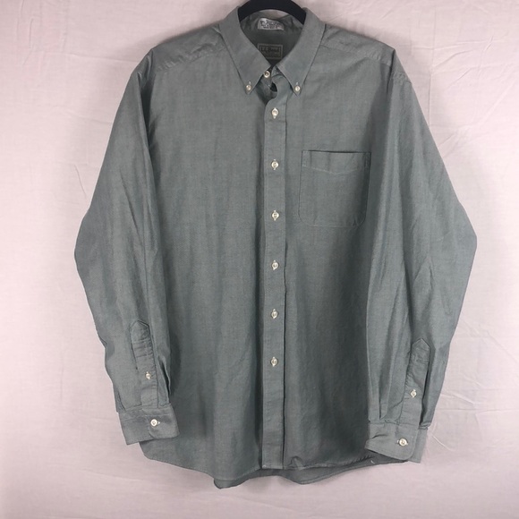 L.L. Bean Other - LL Bean Button Down Shirt in Sage Green